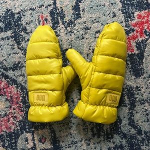 Ugg Puff Yeah All Weather Mittens S/M